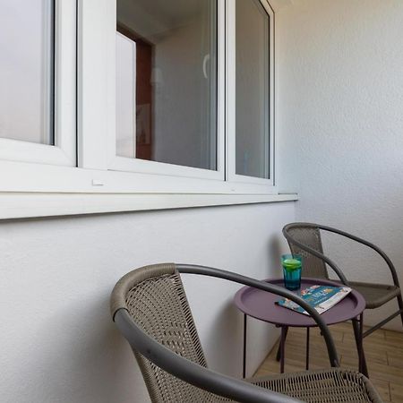 Apartaments Solec 79 By Noclegi Renters Warszawa Zewnętrze zdjęcie