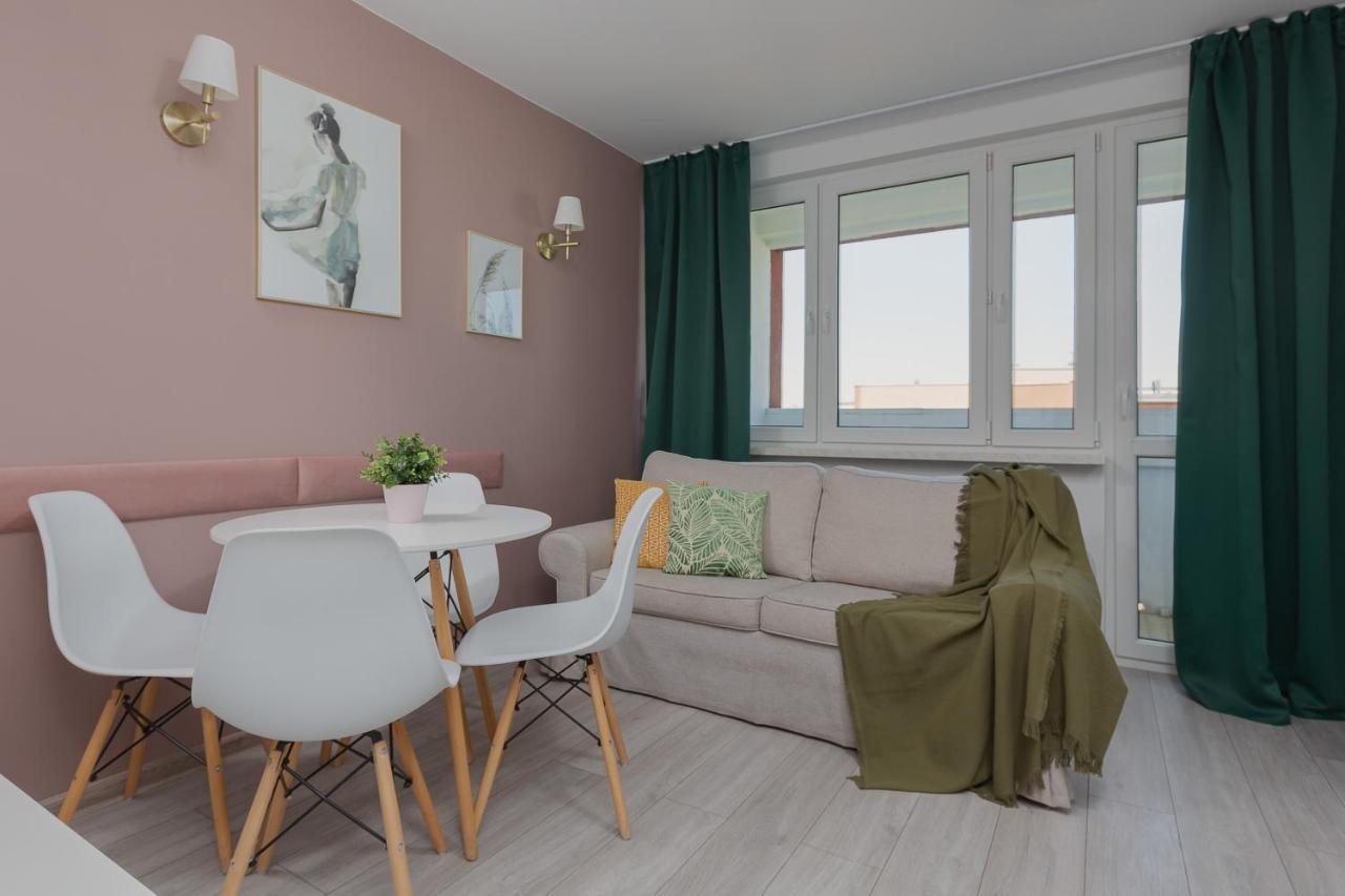 Apartaments Solec 79 By Noclegi Renters Warszawa Zewnętrze zdjęcie