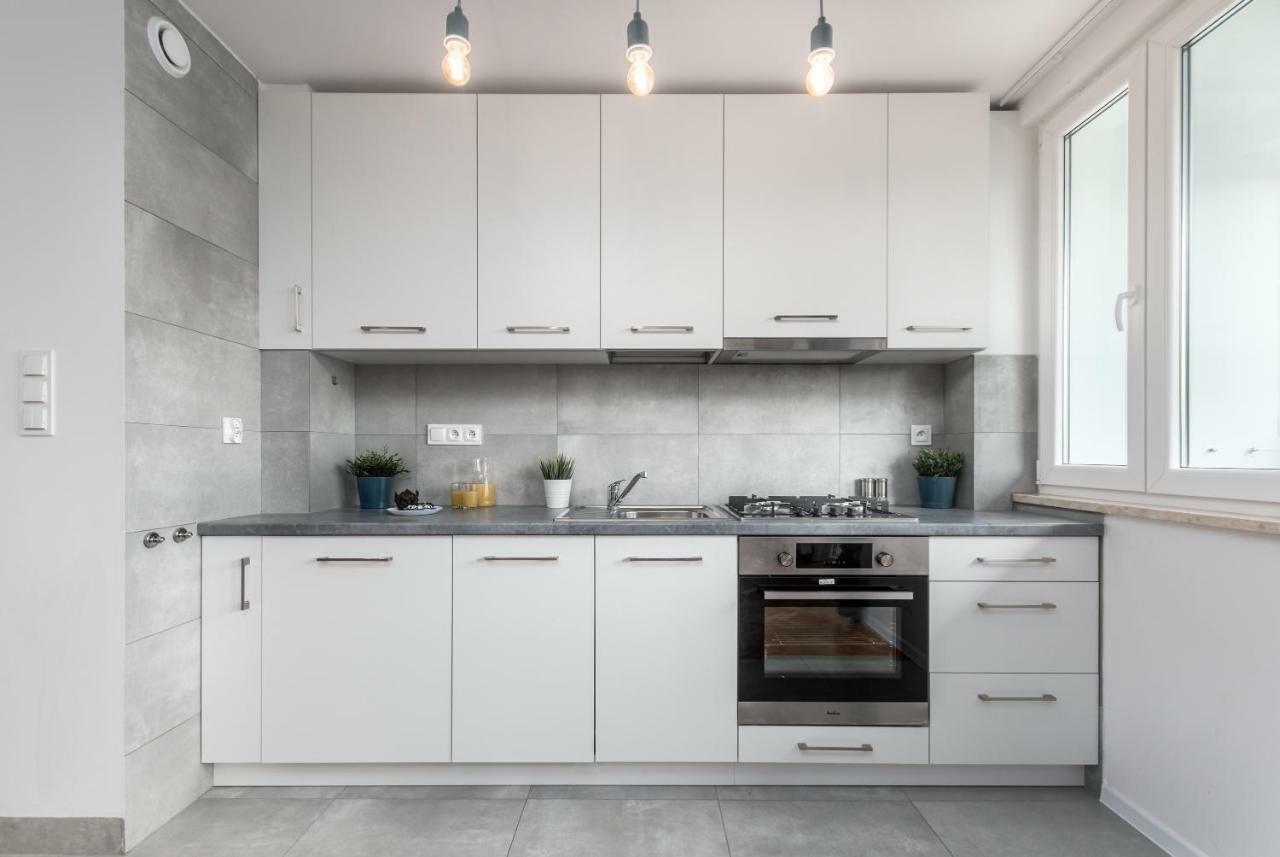 Apartaments Solec 79 By Noclegi Renters Warszawa Zewnętrze zdjęcie